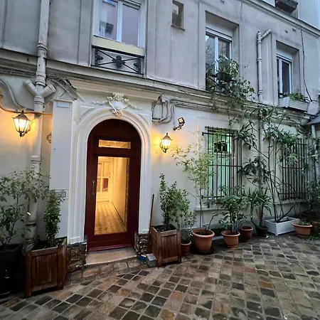 Apartment Le Nid De Bonsergent Paris